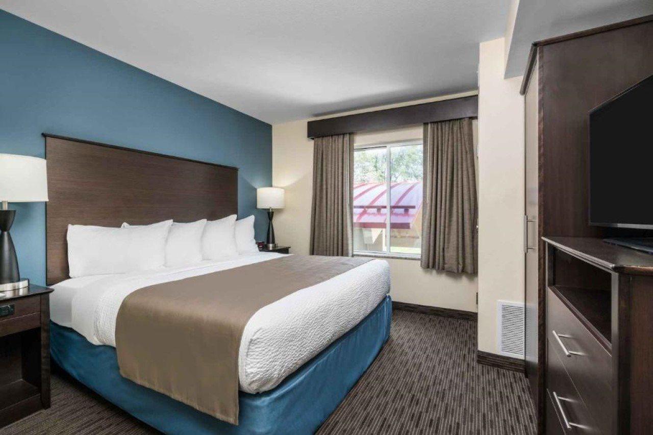 Americinn By Wyndham Windom Ngoại thất bức ảnh