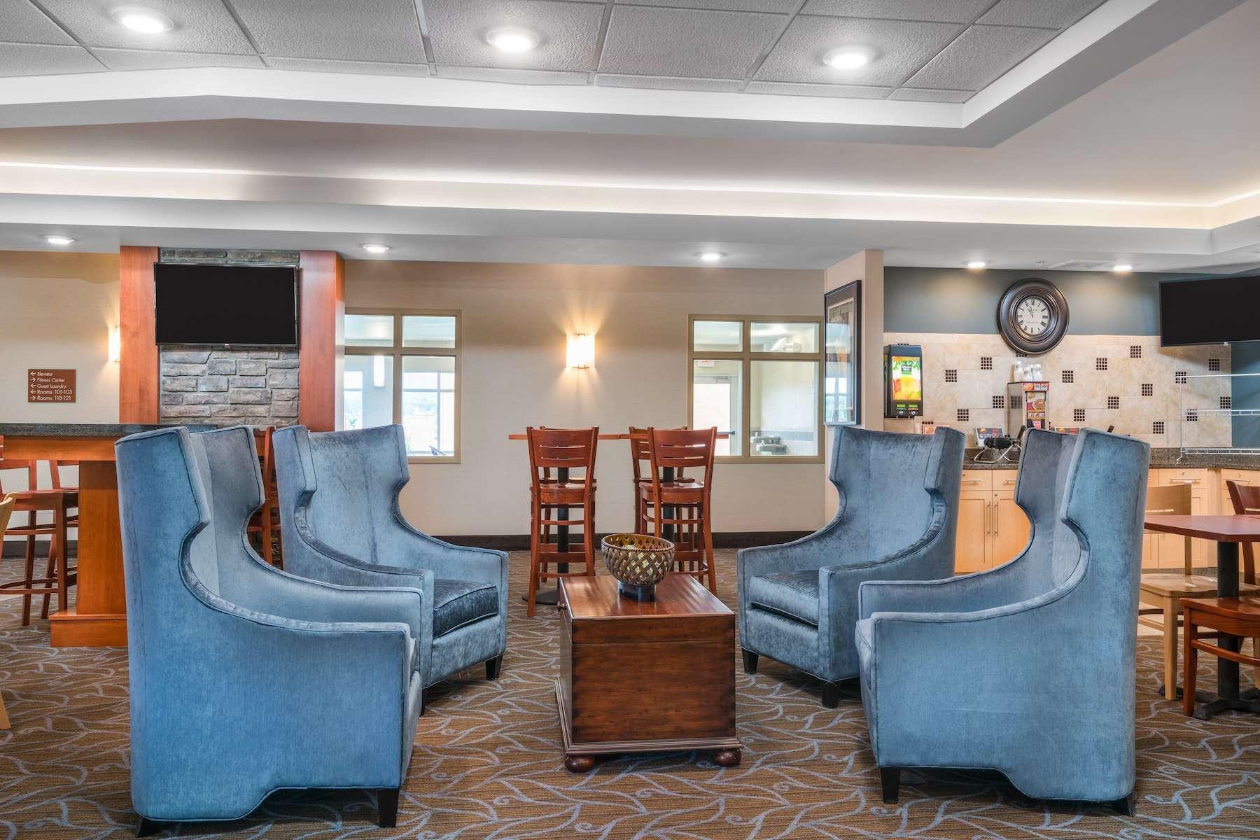 Americinn By Wyndham Windom Ngoại thất bức ảnh