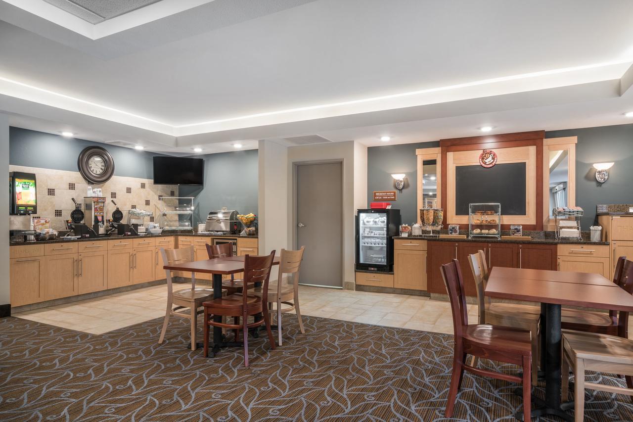 Americinn By Wyndham Windom Ngoại thất bức ảnh